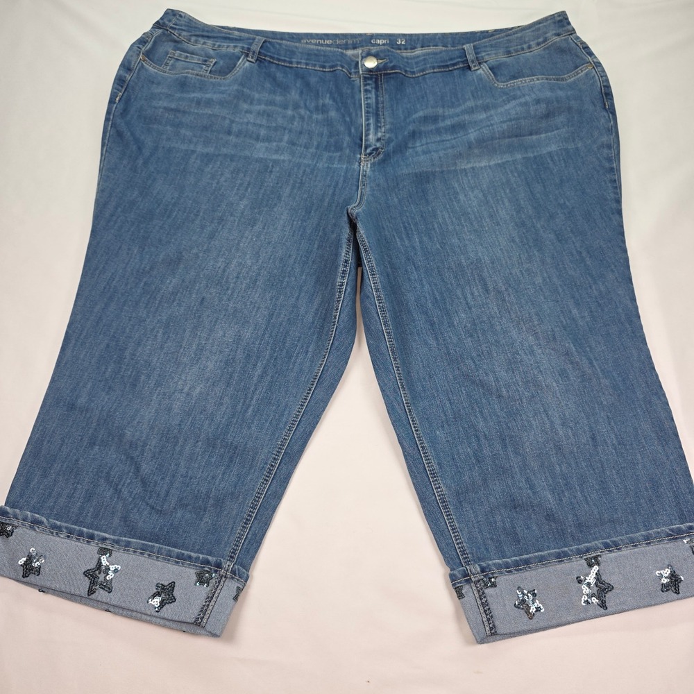 Avenue Denim Womens Plus Size 32 Capri Jeans Blue Sequin Star Cuff Stretch Crop
